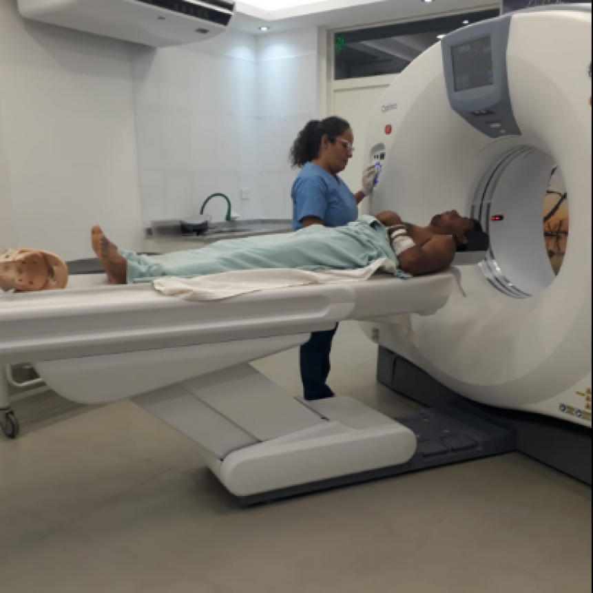 Ingeniero Juárez: Gracias al equipamiento de última tecnología tres pacientes fueron atendidos con éxito