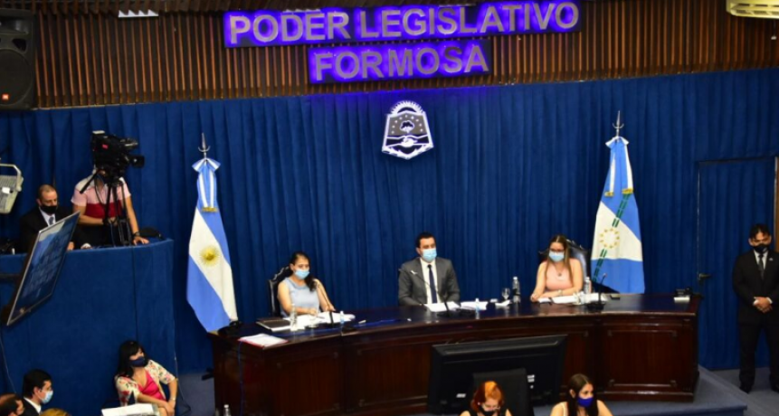 El Vicegobernador y diputados justicialistas acompañan el pedido de juicio político a miembros de la Corte