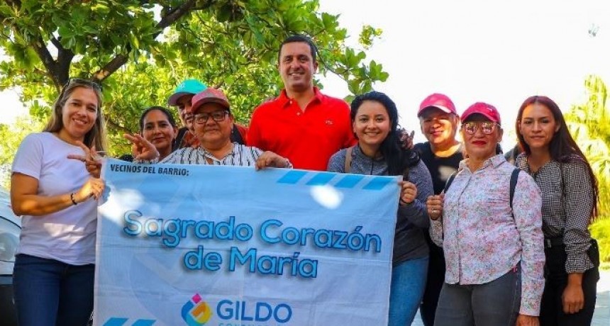 Eber Sol&iacute;s acompa&ntilde;&oacute; a ni&ntilde;os y ni&ntilde;as en la colonia de vacaciones
