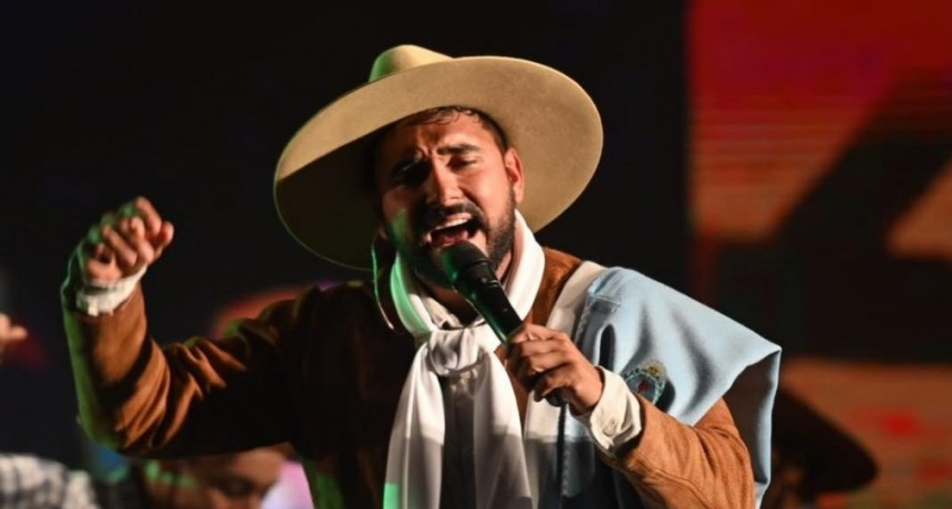 Lázaro Caballero recibió el premio consagración en Jesús María