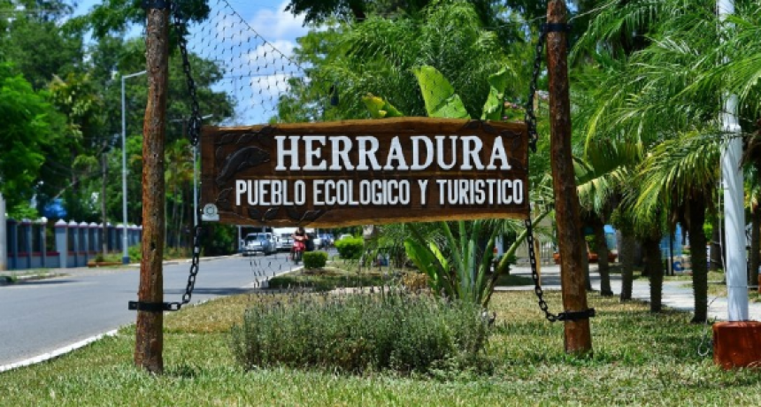 Herradura se prepara para recibir a los turistas en la XX Fiesta Nacional de la Corvina de Río