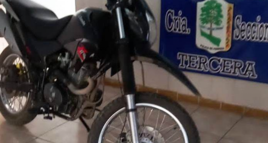 La Policía recuperó tres motos y detuvo a un hombre infraganti delito