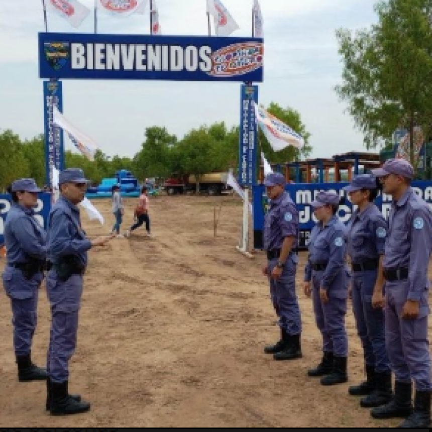 La Policía puso en marcha operativos de seguridad en tres localidades: Herradura, Clorinda y El Colorado