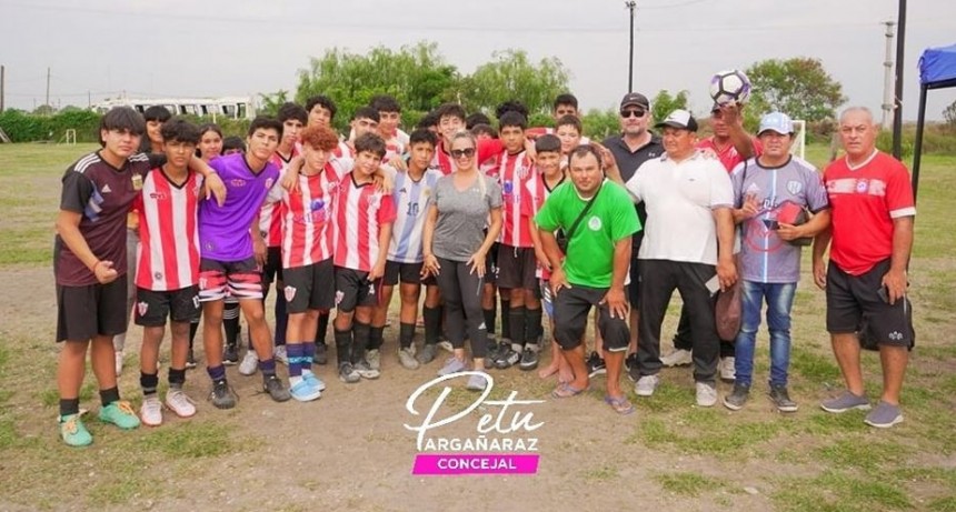  Torneo de fútbol para adolescentes 
