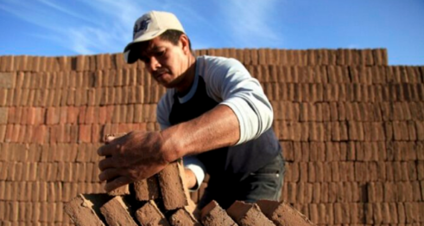 Fischer destacó el éxito del programa Fiel