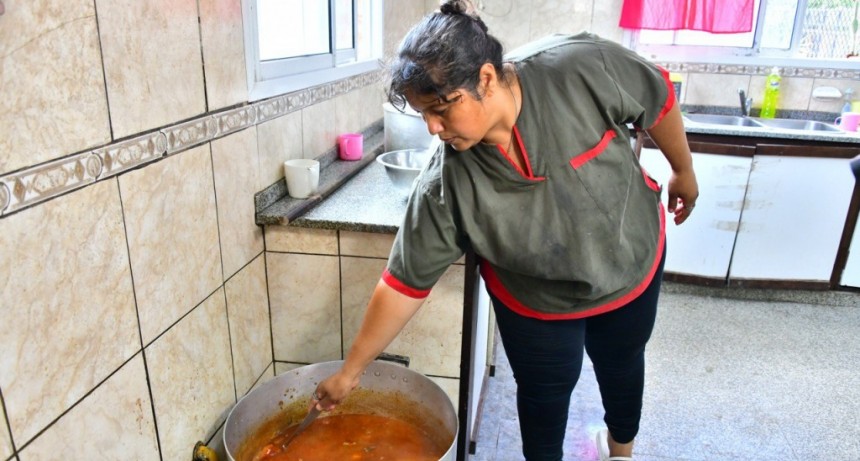 Las escuelas continúan brindando el Servicio Social Nutricional