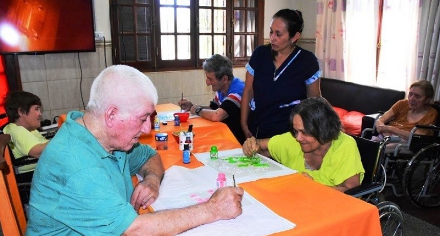 Resaltan que “las residencias de adultos mayores brindan todo lo que las personas necesitan”