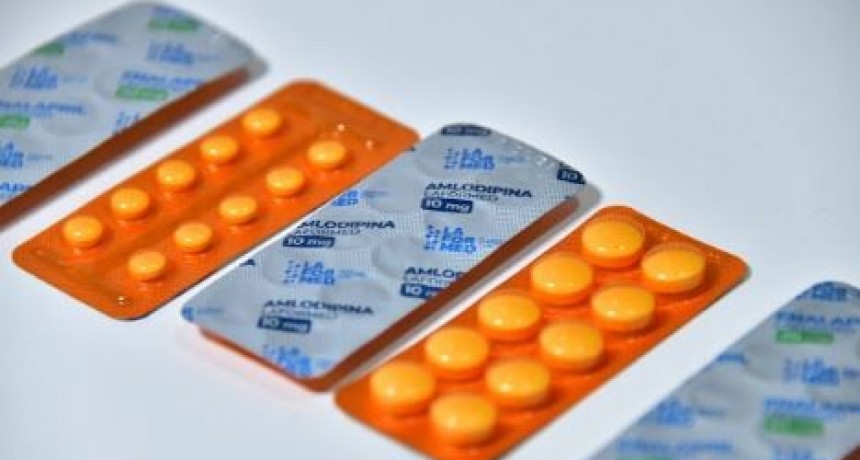 Laformed entreg&oacute; 10 mil unidades de pastas dentales y 250 mil comprimidos para el sistema de salud provincial