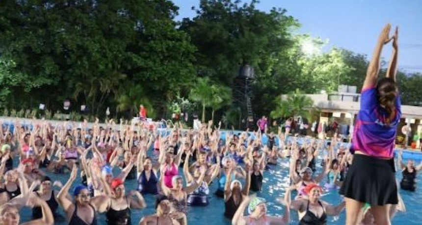 R&eacute;cord de asistentes en las clases de aquagym en el Para&iacute;so de los Ni&ntilde;os