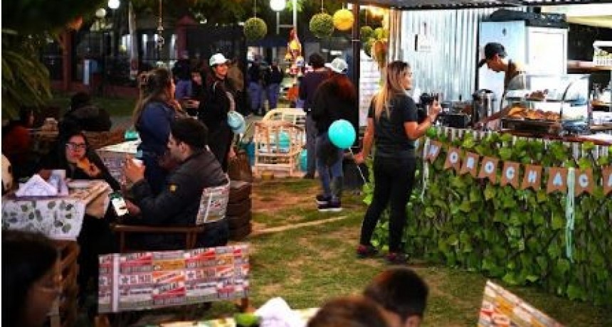 Vuelve el Mercado Comunitario de Emprendedores al Galp&oacute;n &ldquo;G&rdquo;