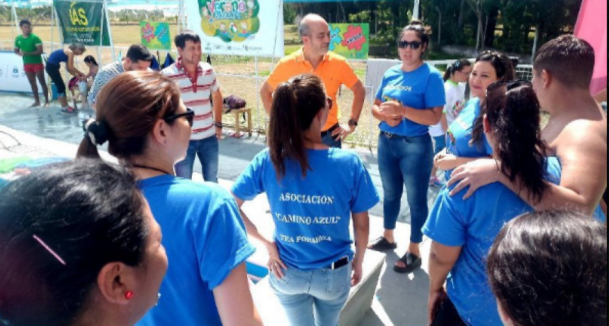 El IAS entregó material didáctico a la Asociación TEA