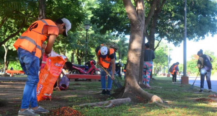 La Comuna intensifica las tareas de embellecimiento e higiene de espacios públicos