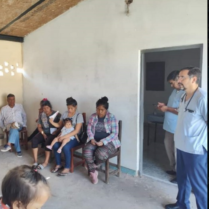Mediante charlas el hospital de Las Lomitas promueve la buena salud en las comunidades cercanas