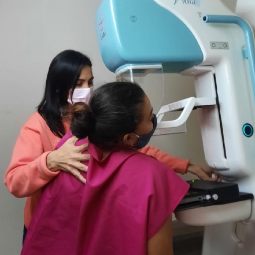 Completo servicio de mamografía está disponible para las vecinas en el centro de salud La Nueva Formosa