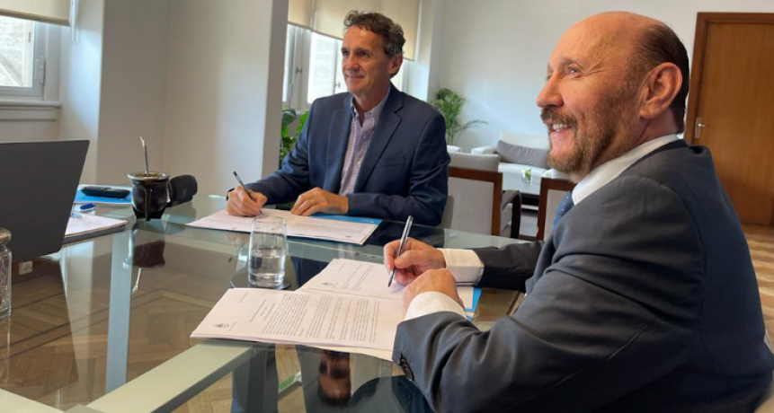 El gobernador Insfrán firmó el convenio de adhesión al Programa de Desarrollo de Infraestructura Municipal