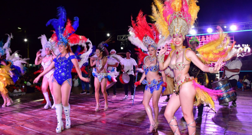 Cierre multitudinario del &ldquo;Gran Carnaval de la Familia&rdquo; en el Paseo Ferroviario