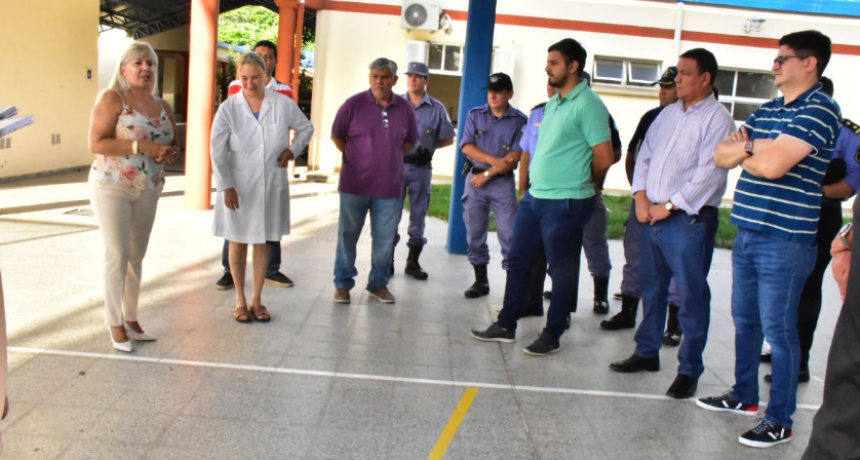 De cara al inicio del ciclo lectivo, comenzó recorrida por escuelas prestas a ser inauguradas