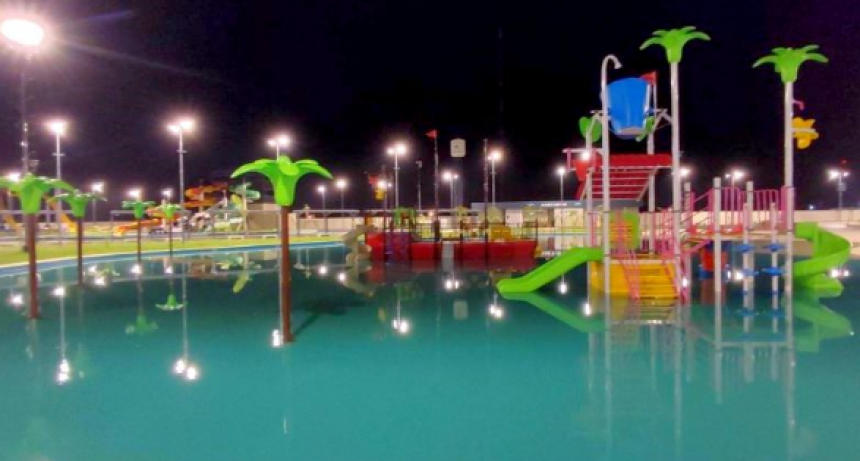 Inauguran obras de ampliación del parque acuático en el barrio Eva Perón, corazón del Circuito Cinco