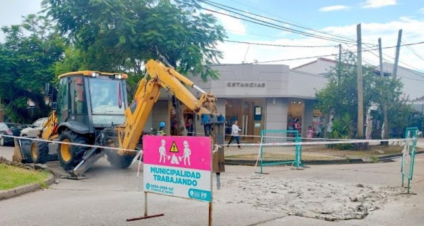La Comuna efectúa obras de bacheo en la ciudad