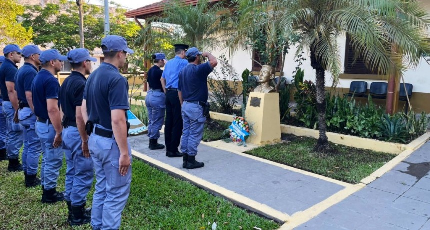 La Policía provincial evocó un nuevo aniversario del fallecimiento del Oficial Subinspector Idelfonso Vera