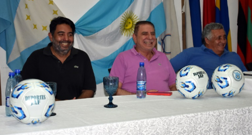 JOFRÉ ESTUVO PRESENTE EN CLORINDA JUNTO A DIRIGENTES DEL FÚTBOL PROVINCIAL 