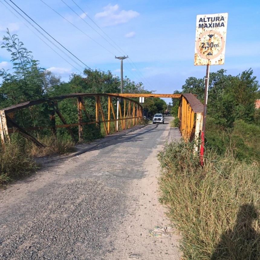 Un hombre falleció producto de un golpe en la cabeza tras golpear con el travesaño de un puente.