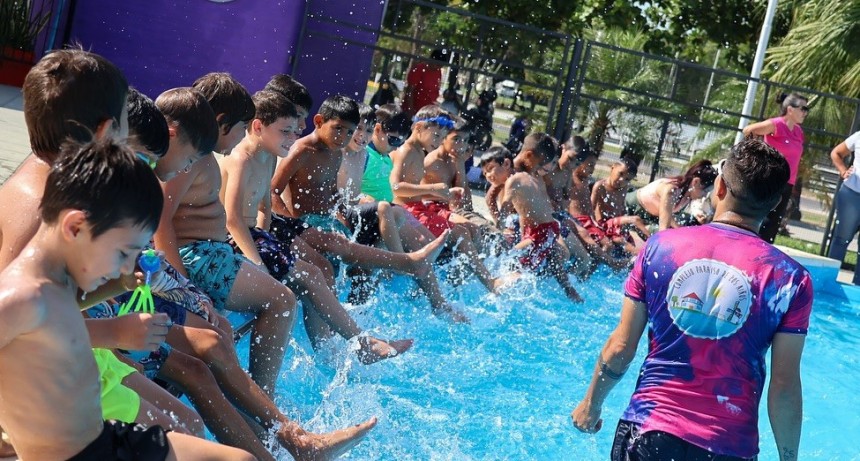 Inició una nueva semana de la colonia de vacaciones en el Paraíso de los Niños
