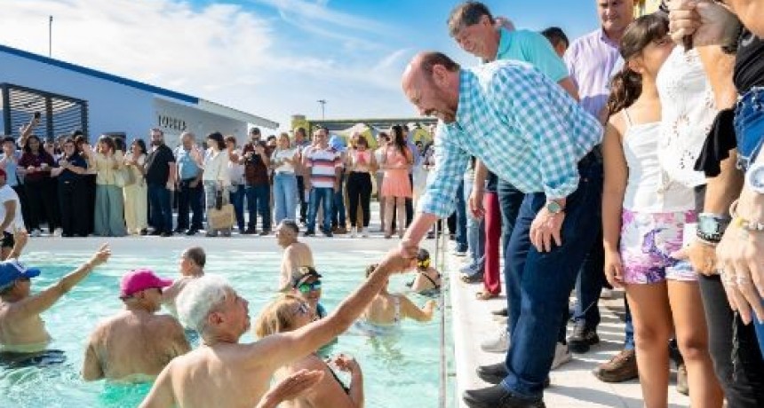 Insfr&aacute;n inaugur&oacute; la primera obra p&uacute;blica del 2026: piletas terap&eacute;uticas para adultos mayores en el barrio Guadalupe