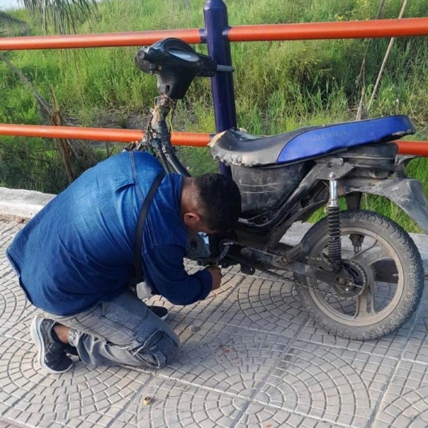 Hubo detenciones y secuestros de coca&iacute;na, una moto y una computadora
