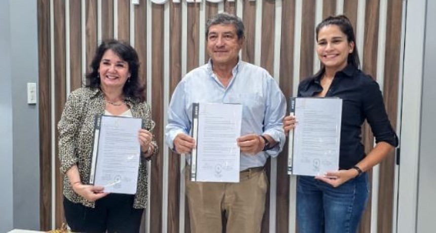 Firma de convenio para la &ldquo;Promoci&oacute;n de la Identidad Cultural y Tur&iacute;stica de Formosa&rdquo;