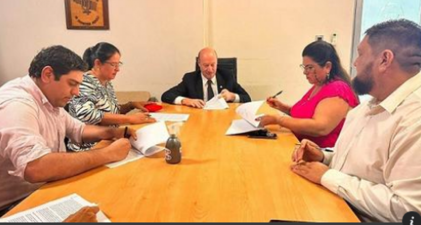EdUNaF publicar&aacute; libro de docentes investigadores de la universidad