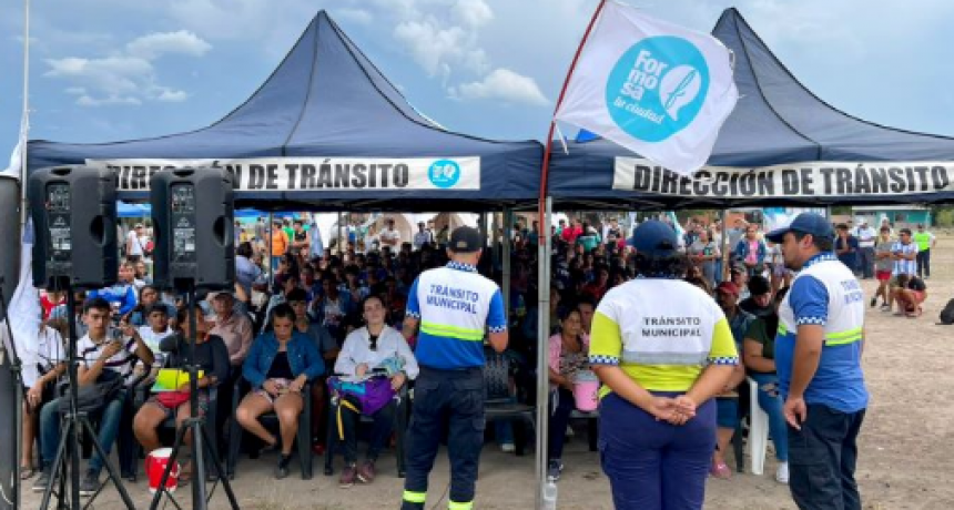 “La Muni en tu barrio” acercó diversos beneficios a vecinos del barrio San Antonio