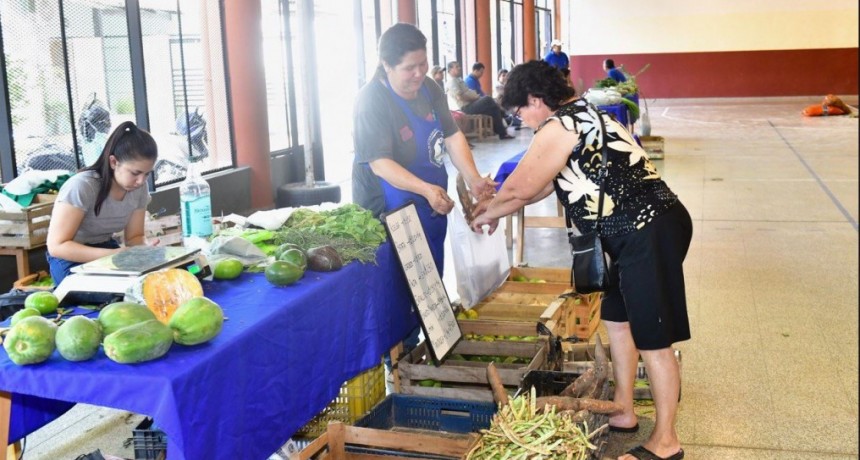 A pesar del feriado, este viernes la feria PAIPPA se desarrolló con normalidad