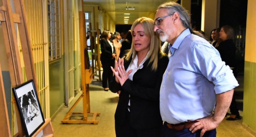 La Escuela Normal fue sede de emotivo encuentro por los 40 años de democracia