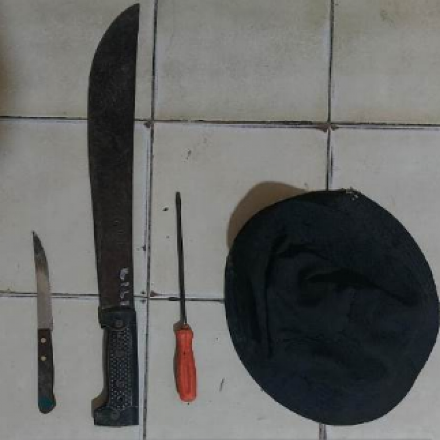 La Policía detuvo a un sujeto que intentó cometer un robo a punta de cuchillo