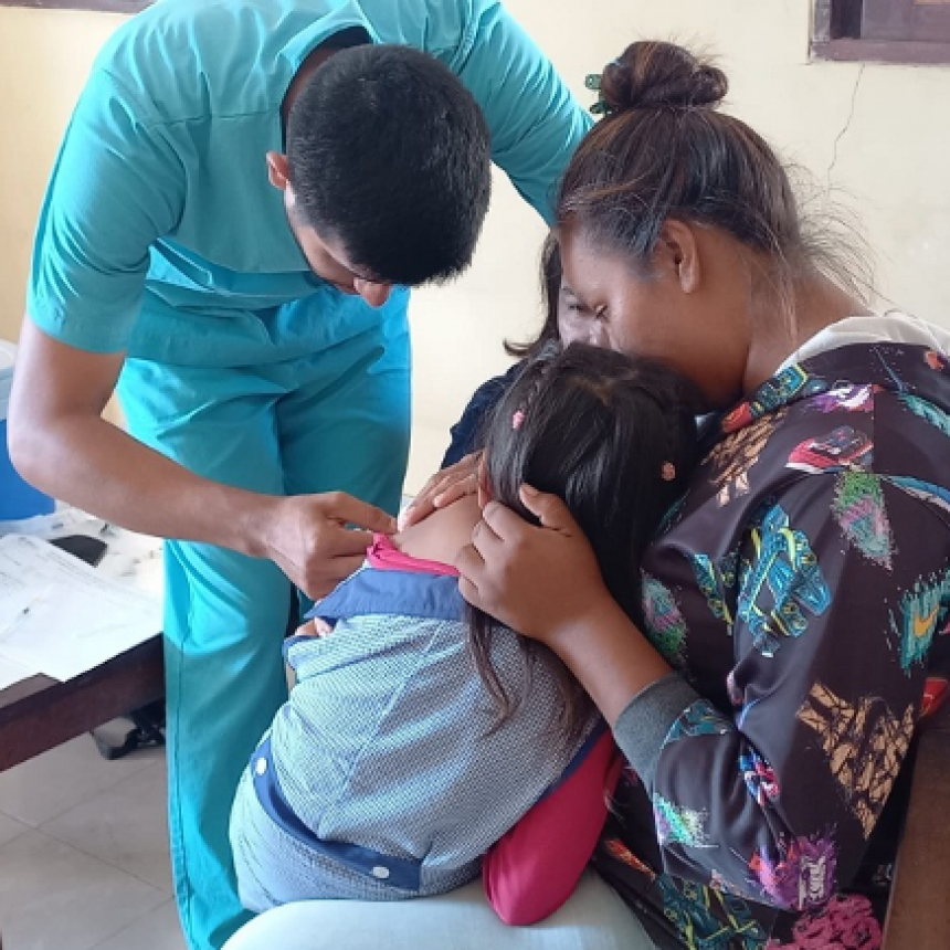 Vigilan de cerca la salud de jardineritos de la comunidad originaria Chico Dawan