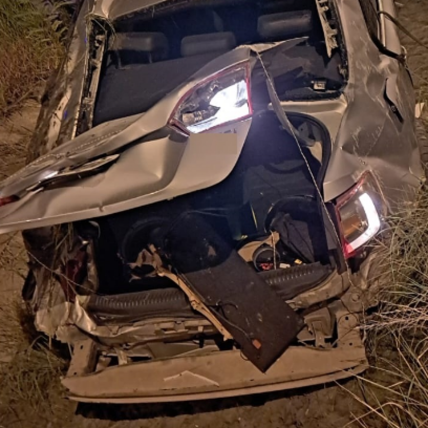 Despiste y vuelco sobre la avenida Gendarmería Nacional