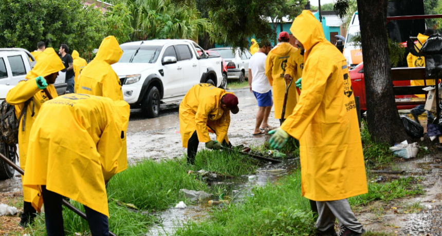 La Municipalidad trabajó en distintos sectores de la ciudad para mitigar efectos de las precipitaciones