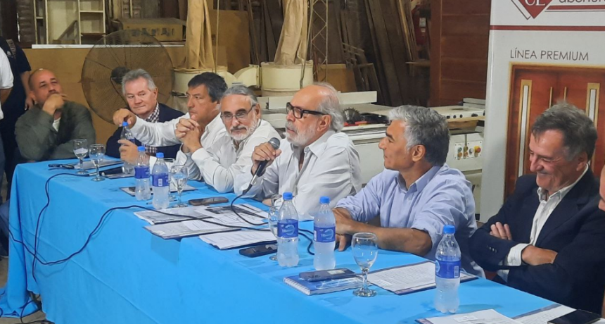 El Gobierno provincial suscribió tres importantes convenios en el Parque Industrial