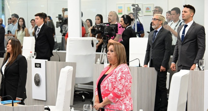 APERTURA DE SESIONES ORDINARIAS 2025 DELGUY Y SEGOVIA DESTACARON EL ESFUERZO MUNICIPAL A PESAR DEL DESFINANCIAMIENTO DEL GOBIERNO NACIONAL 