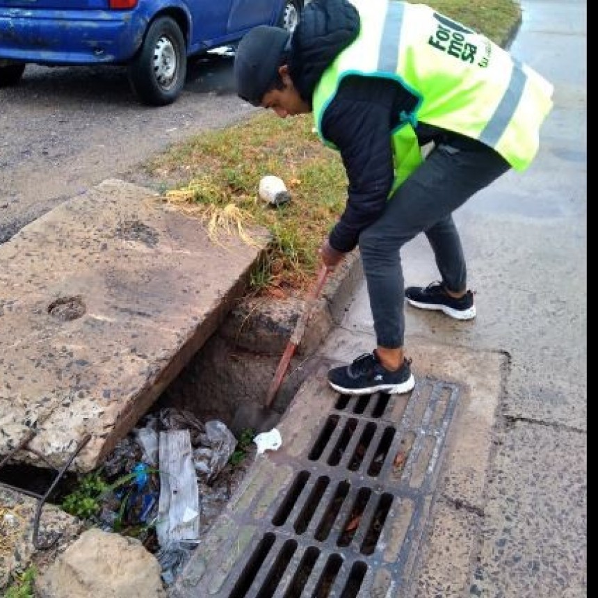 LA MUNICIPALIDAD TRABAJO EN DISTINTOS SECTORES PARA MITIGAR EFECTOS DE LA LLUVIA