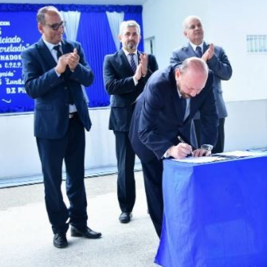 Las obras que continúa realizando el Gobierno provincial con fondos propios son posibles “por su buena administración”