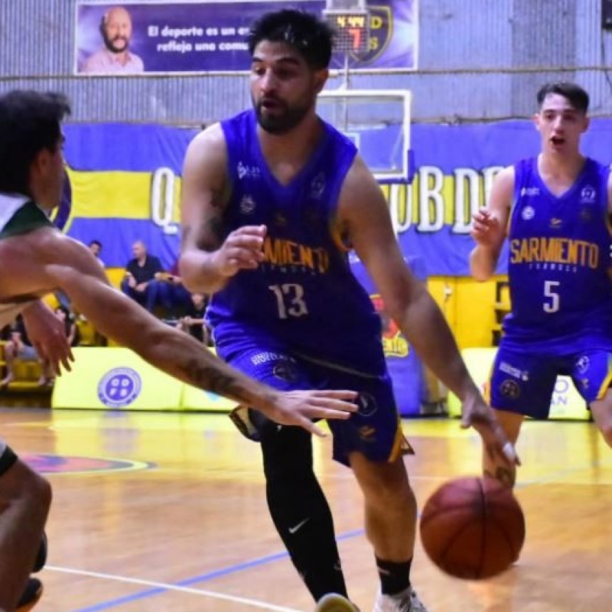 Sarmiento viaja a Monte Caseros con el objetivo de ganar afuera de casa