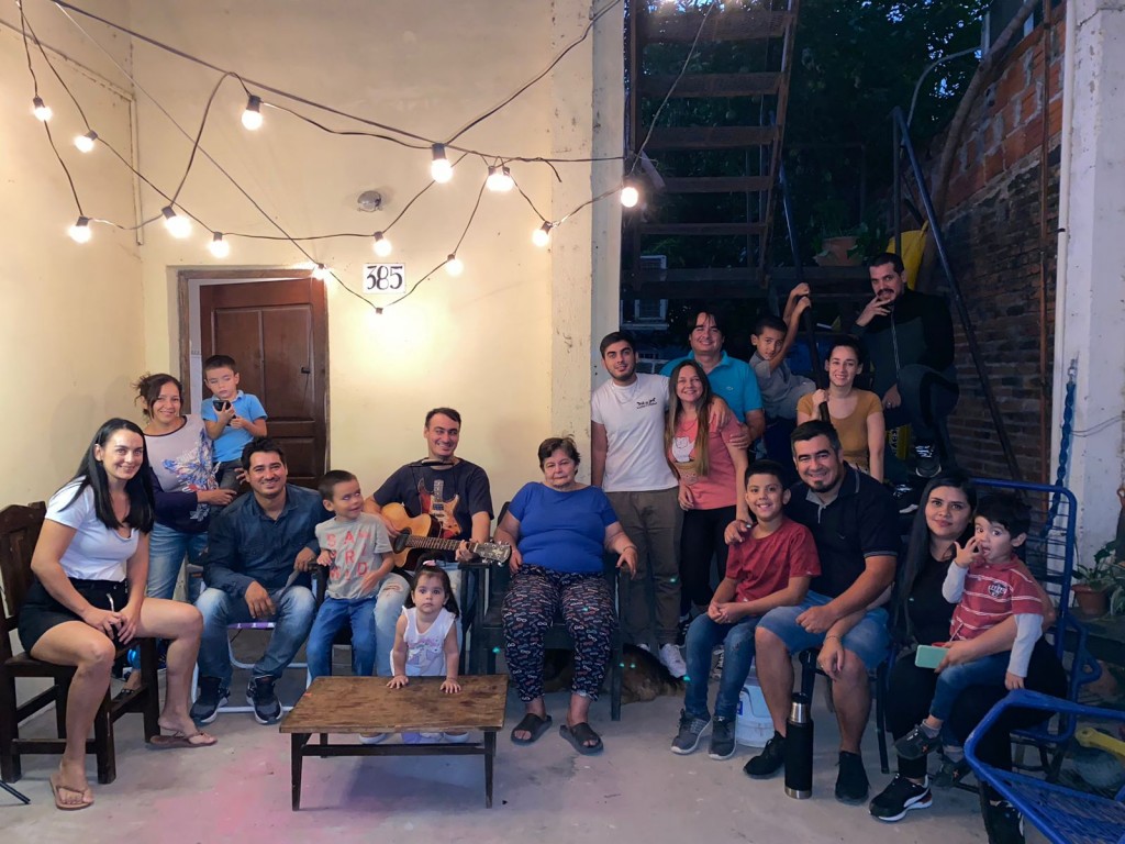 El Musico Formoseño CHICHO FERNANDEZ Presentó su Nueva Canción y Video Clips 