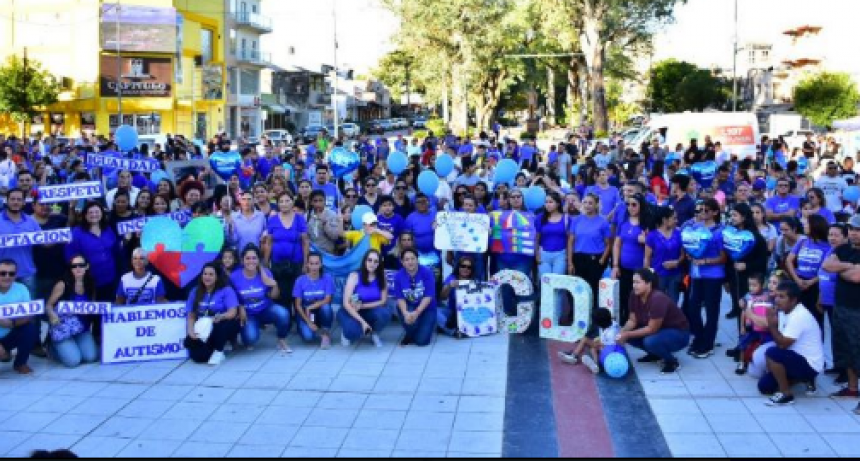 Formosa se tiñó de azul en el Día Mundial de Concientización sobre el Autismo