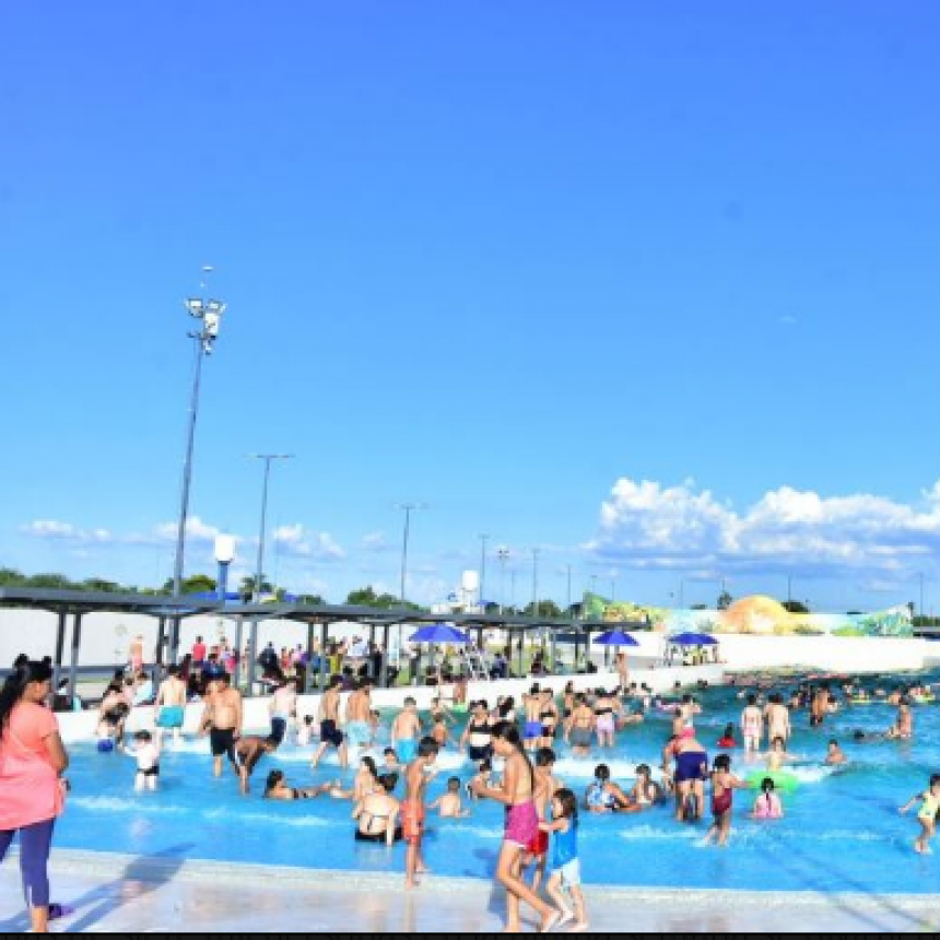 Más de siete mil personas pasaron por el Parque Acuático en la última semana