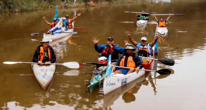 Se largó la tradicional travesía náutica que conmemora un nuevo aniversario de la fundación de Formosa