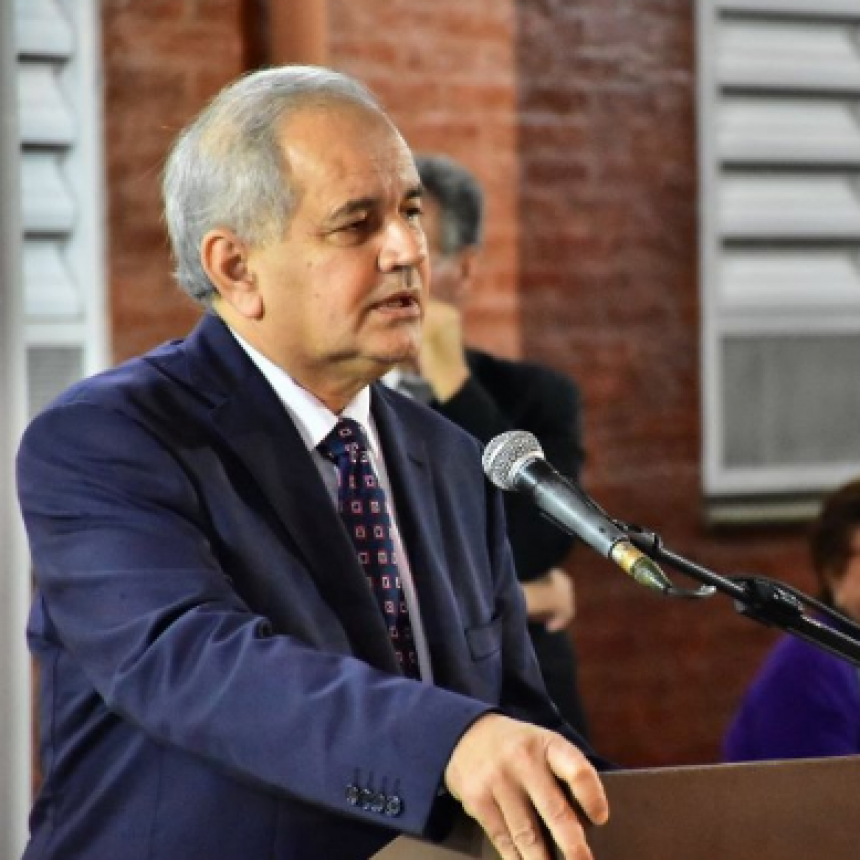 G&oacute;mez: &ldquo;Nos comprometemos con el legado del doctor Lippmann&rdquo;