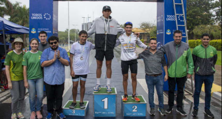 Se disput&oacute; la VII edici&oacute;n de la Copa Argentina de Triatl&oacute;n Vuelta Fermoza 2023