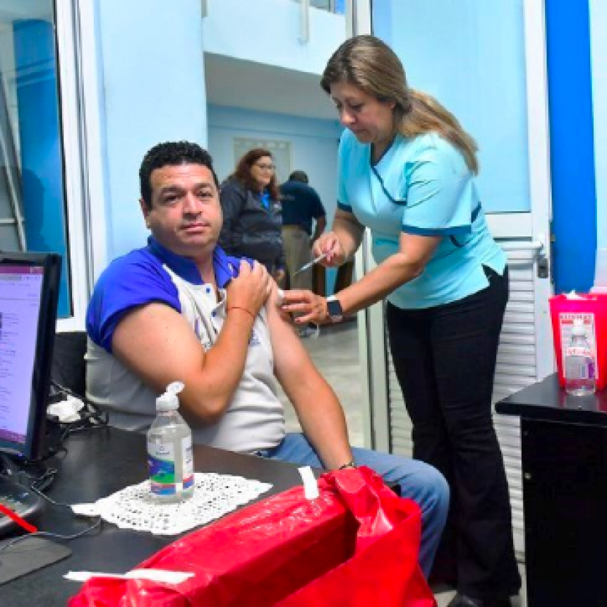 Vacunación en Complejo de Radio y Televisión